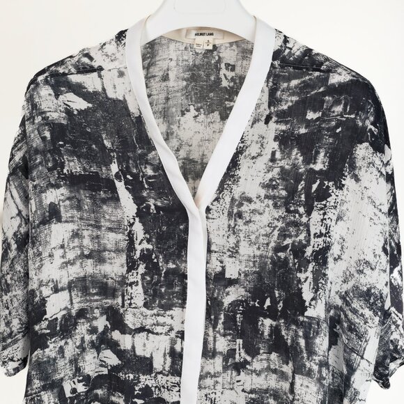 Helmut Lang White & Black Abstract Crepe Cropped Dolman-Sleeve Blouse - Picture 3 of 9
